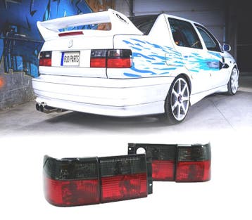 FEUX ARRIÈRE VOLKSWAGEN VW VENTO 92-98 ROUGE NOIR, Verzenden