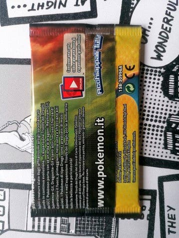 Pokémon - 1 Booster pack - Trionfo Dei Draghi. Charizard -