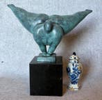 Statue, Naar Milo: Gymnastiek standbeeld vrouw 24 cm / 2.5