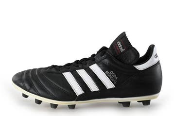 Adidas Voetbalschoenen in maat 45 Zwart, Vêtements | Hommes, Chaussures, Verzenden