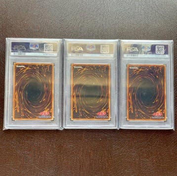 Konami - 3 Graded card - Yu-Gi-Oh! - Sanga of the Thunder