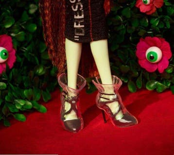 Mattel - Poupée Off-White™ Monster High Electra Melody Doll