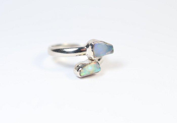 Ethiopisch opaal / Welo-opaal Ring / nieuw- 3.16 g - (1), Verzamelen, Mineralen en Fossielen