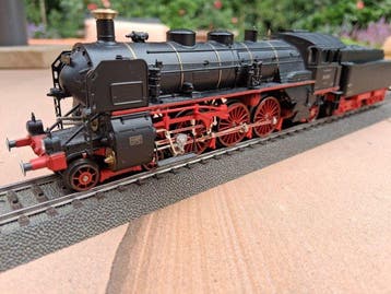 Märklin H0 - 37184 - Stoomlocomotief met tender (1) -, Hobby en Vrije tijd, Nieuw