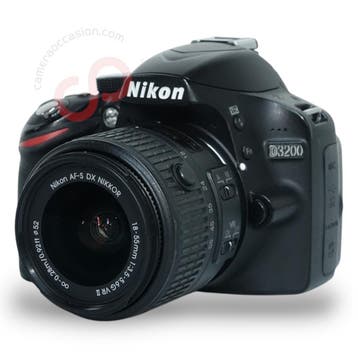 Nikon D3200 zwart + Nikon 18-55mm 3.5-5.6 G DX VR II AF-S..., Ophalen of Verzenden, Zo goed als nieuw, Spiegelreflex, Nikon