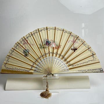 Handwaaier - bruids- / romantische decoratie - Zijde - Belle