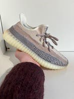 Adidas - Yeezy Boost 350 V2 - Sneakers - Taille : EU 42.5 -, Kleding | Heren, Schoenen, Nieuw