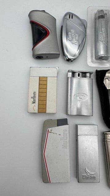 Vintage Lot of 14 Tobacco Advertising Lighters - Davidoff,, Nieuw