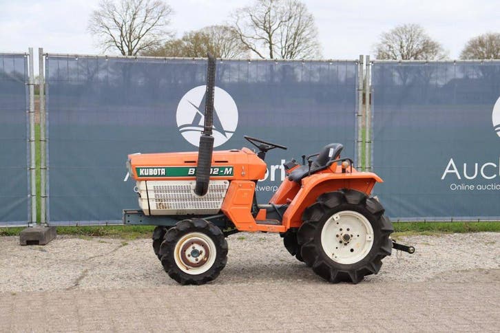 Veiling: Minitractor Kubota B1402-M Diesel 14PK, Zakelijke goederen, Landbouw | Tractoren, Ophalen