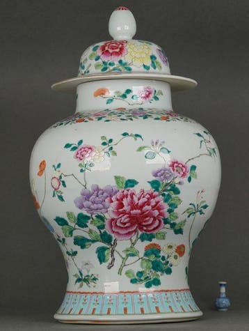 Vaas - Porselein - China - Daoguang (1821-1850) - 4 Bloemen, Antiek en Kunst