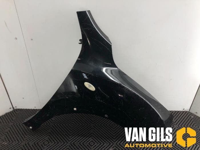 Scherm rechts-voor Nissan Juke O84729, Auto-onderdelen, Carrosserie