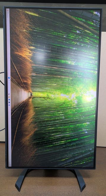 EIZO 32inch 4k EV3285 (6 stuks), Computers en Software, Monitoren, Gebruikt, Ophalen of Verzenden, In hoogte verstelbaar, 61 t/m 100 Hz