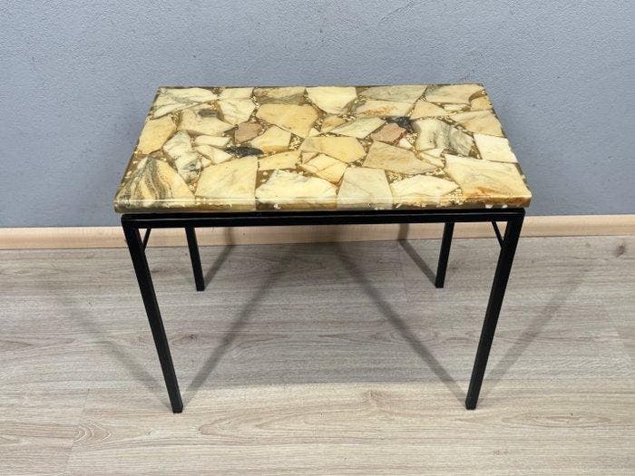Bijzettafel - Metaal, Hars - bijzettafel marmermozaïek, Antiek en Kunst, Kunst | Designobjecten