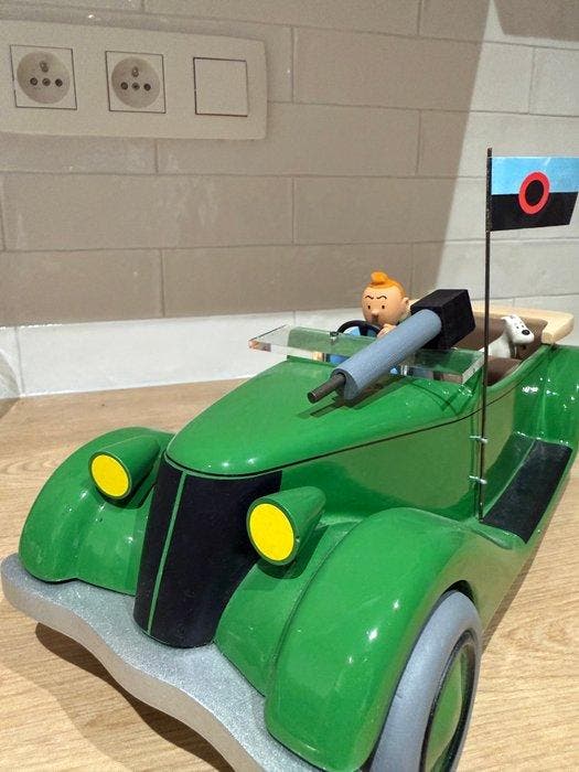 Statuette Aroutcheff - La Packard + signature - Tintin - 1, Livres, BD | Comics