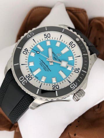 Breitling - Superocean Automatic 44 Turquoise -, Handtassen en Accessoires, Horloges | Heren, Nieuw