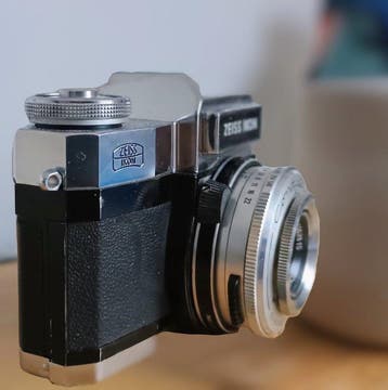 Zeiss Ikon Contaflex mit Tessar | Appareil photo reflex