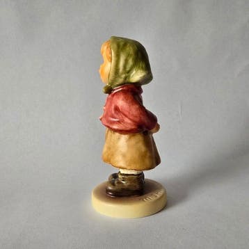 Goebel, M.I. Hummel - Beeldje - Hummel #2181 - Singt mit! /