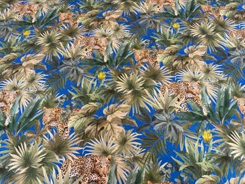 Luipaarden in de Blauwe Jungle - Meubelstof - 2.5 m - 2.8 m