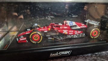 Look Smart 1:43 - Model raceauto - Ferrari SF-25 Charles, Hobby en Vrije tijd, Nieuw