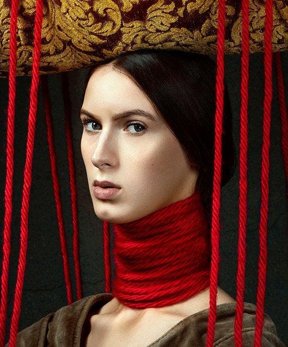 Elena Paraskeva - The Seamstress II - XL, Antiquités & Art, Art | Objets design