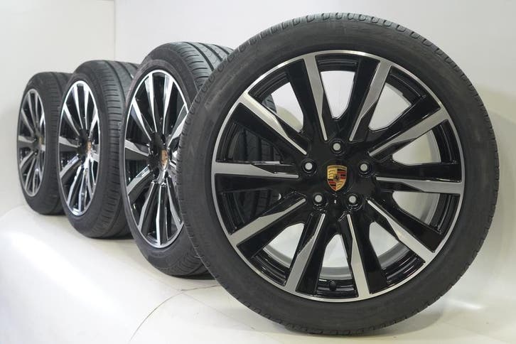 Porsche Taycan 4S S Turbo 20 inch velgen Pirelli Zomerbanden, Auto-onderdelen, Banden en Velgen, Ophalen of Verzenden