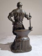 Art Deco smidsculptuur – Kayserzinn – ca. 1900–1930 –