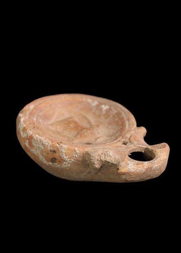 Oud-Romeins Terracotta Olie-lamp met amfoor