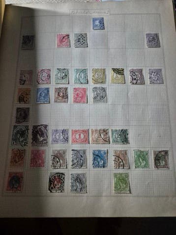 Wereld - 1850s-1950s: heel oud, omvangrijk album met een, Gestempeld
