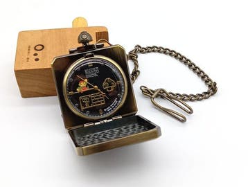 Nintendo - Super Mario Bros. Pocket Watch - Mario & Super, Nieuw