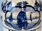 potterie Rembrandt Nijmegen - Kruik - P. Hoppe jeneverfles
