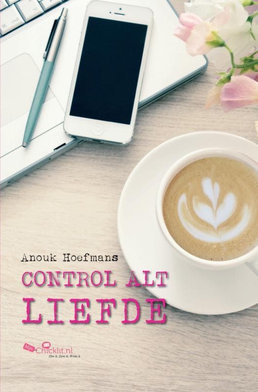 Control Alt liefde 9789462545519 Anouk Hoefmans, Boeken, Romans, Gelezen, Verzenden