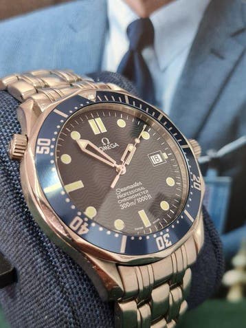 Omega - james Bond Tomorrow Never Dies 300M - 2531.80.00 -, Nieuw