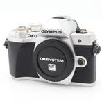 Olympus OM-D E-M10 mark III body zilver | Tweedehands, Verzenden