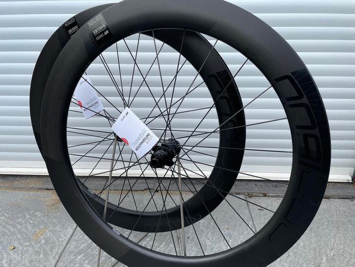 DT-Swiss ARC 1600 Spline 62 TLR DISC   Nieuw, Fietsen en Brommers, Fietsonderdelen, Wiel, Nieuw, Ophalen of Verzenden