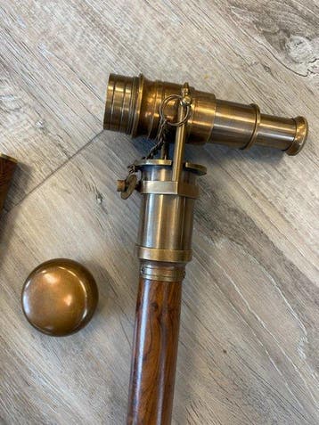 Wandelstok - Wandelstok met zwaar messing handvat en