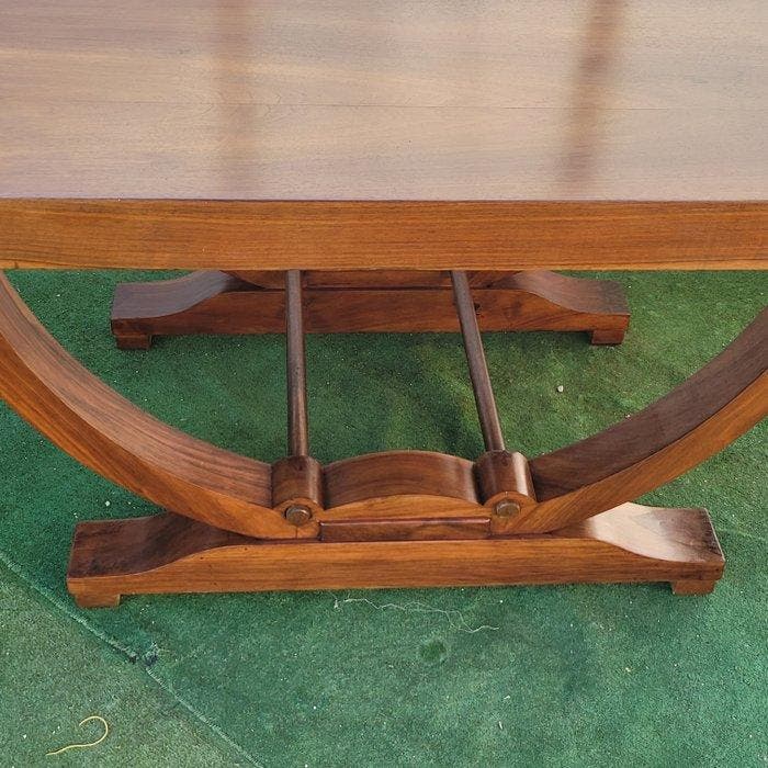 Table à manger - bois de noyer, Antiquités & Art, Art | Objets design