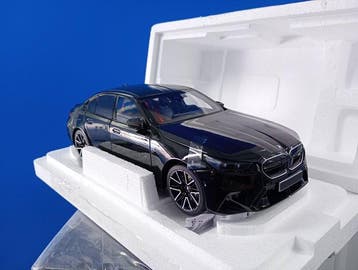 Minichamps 1:18 - Voiture de sport miniature - BMW M5 - 2024, Hobby en Vrije tijd, Nieuw