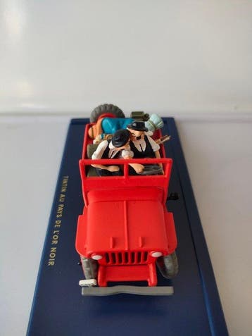 Hergé Moulinsart 1:43 - Modelauto (3) - Willys MB Jeep /