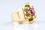 Ring - 18 karaat Geel goud - 1.00ct. tw. Robijn