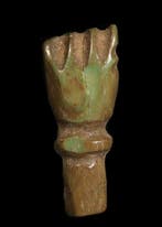 Oud-Egyptisch Geglazuurde steatiet Vuistamulet (Zonder, Antiek en Kunst