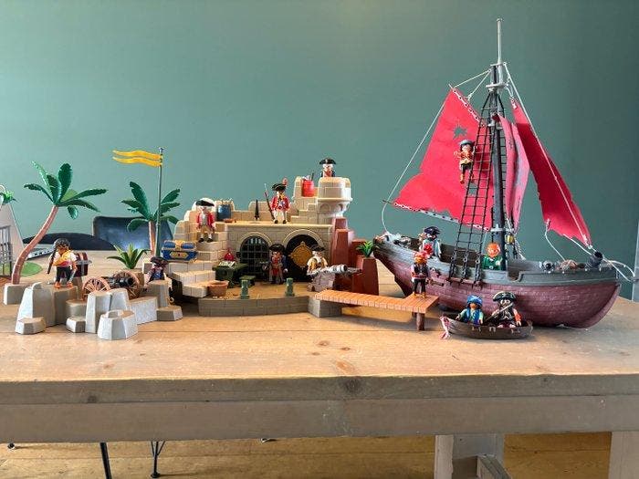 Playmobil - Pirates - Playmobil Piratenschip met Britse, Antiek en Kunst, Antiek | Overige Antiek