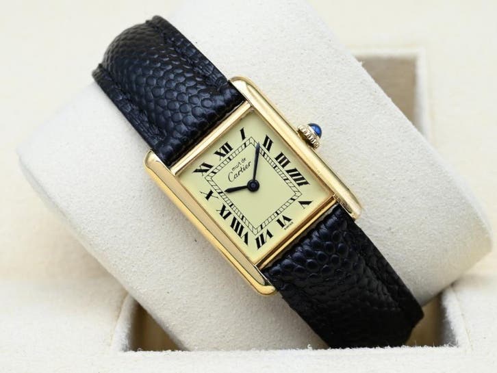 Cartier Tank Vermeil Year 1982 (Box & Papers), Bijoux, Sacs & Beauté, Montres | Femmes, Enlèvement ou Envoi
