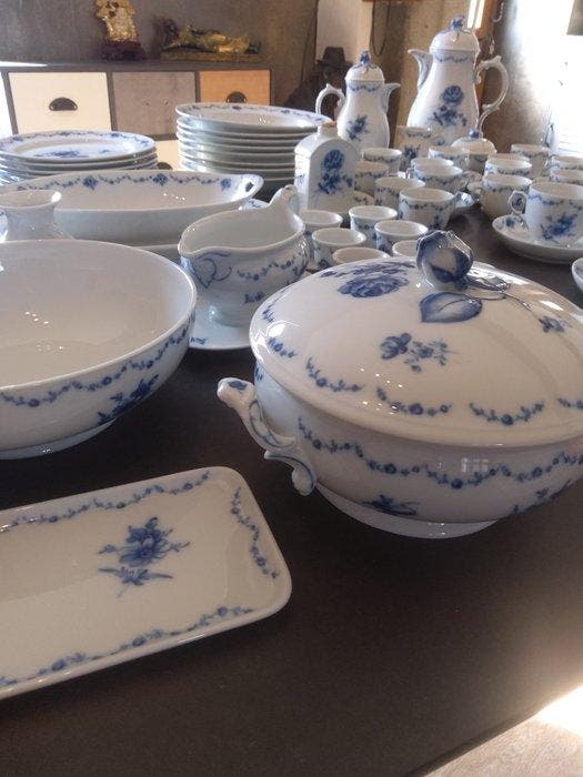 fürstenberg - Tafelservies (79) - Model Lottine -, Antiek en Kunst, Antiek | Meubels | Tafels