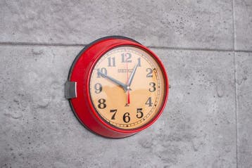 Horloge murale - Seikosha CO. LTD Seiko - Acier, Bakélite,, Antiquités & Art