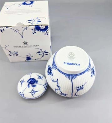 Royal Copenhagen - Suikerkom - Blue Fluted Plain sugar