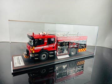 Masterpiece Collectibles 1:18 - Modelauto - Scania P280 Pump, Nieuw
