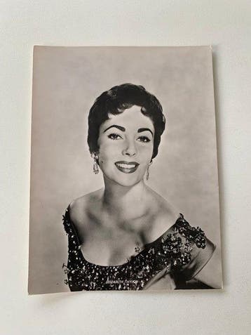 Lot of 14 - Original vintage photos - Elizabeth Taylor &