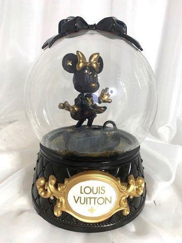 Artheos Minnie Mouse XL Louis Vuitton  Minnie aime Vuitton