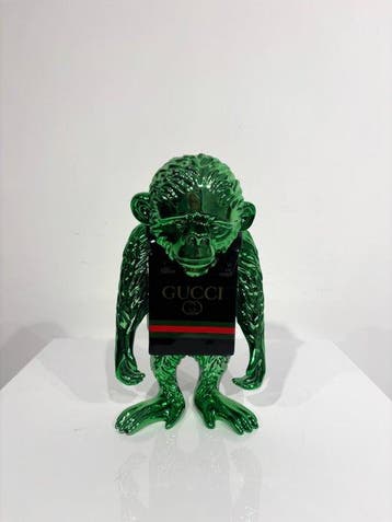 Van Apple - Fashion Monkey - Gucci
