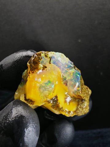 76ct Crystal Opal Specimen Ruw- 15 g
